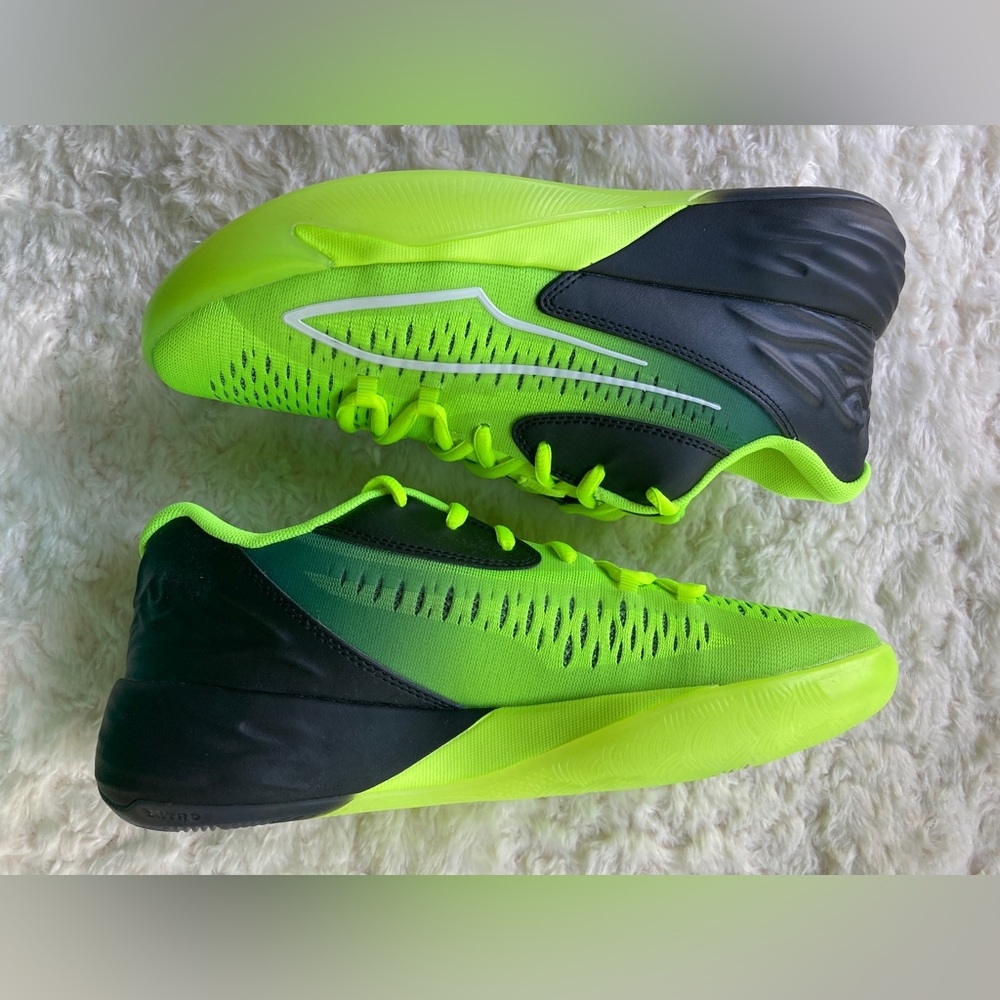 Puma Stewie 1 Women’s Basketball Shoes, Yellow, Green, Black, Size 8, NIB